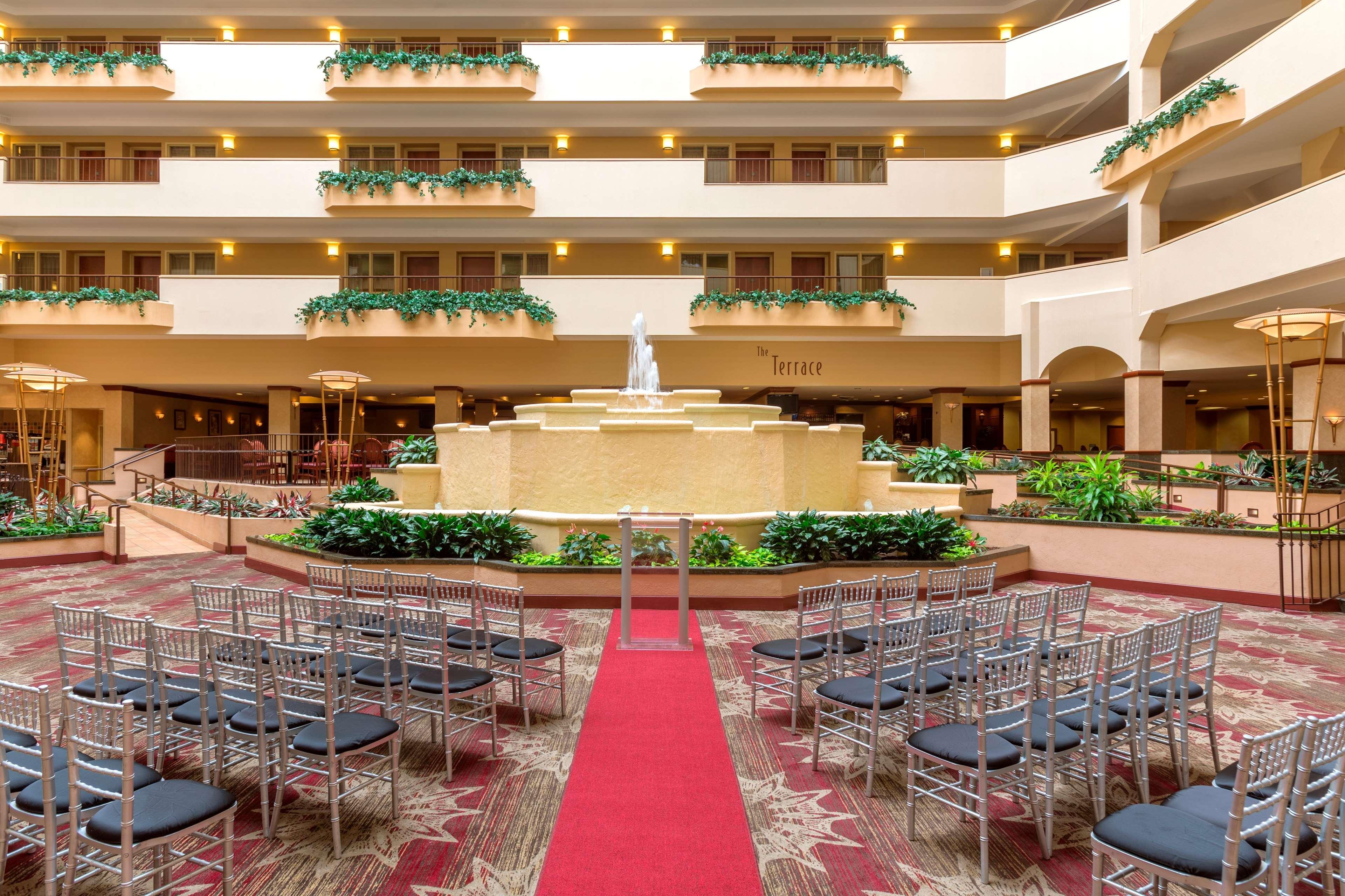 Embassy Suites By Hilton Columbia Greystone Exterior photo