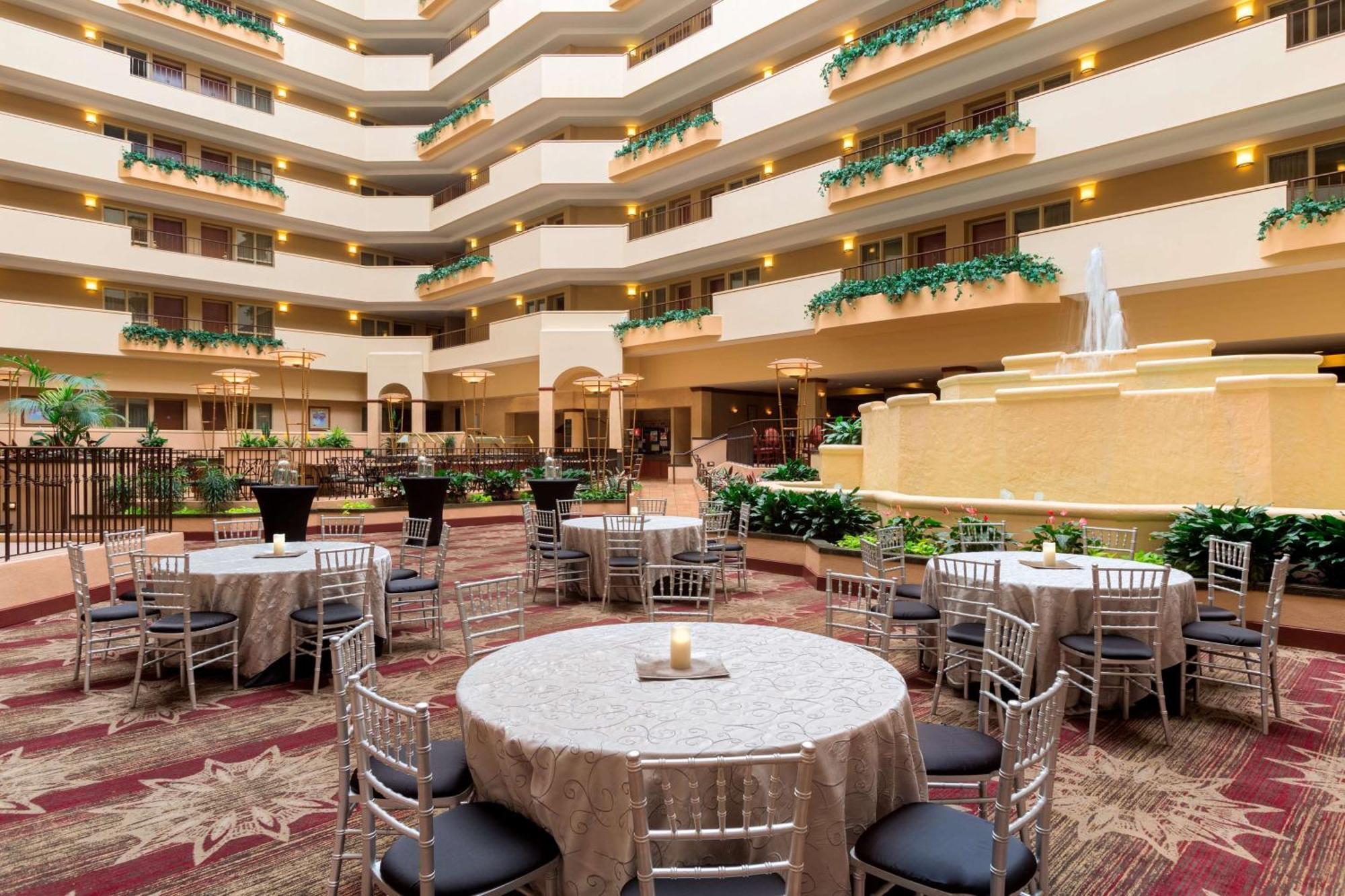 Embassy Suites By Hilton Columbia Greystone Exterior photo